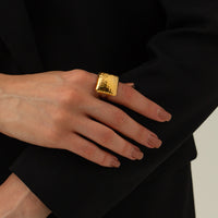 Stainless steel hammer patterned square open ring for women's hand jewelry